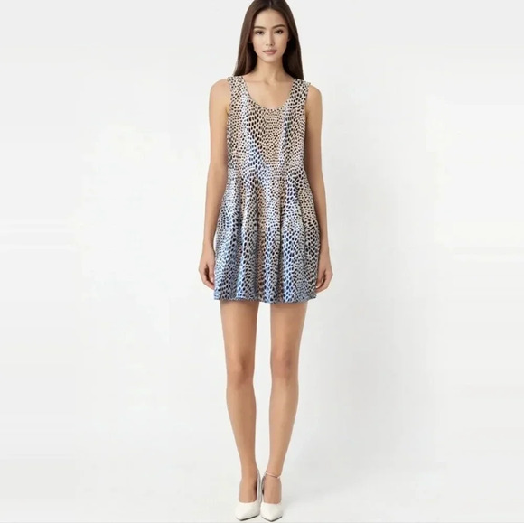 Hugo Boss Women's Printed Cotton Blended Sleeveless Mini Classy Mini Dress Sz 6. - Picture 2 of 16